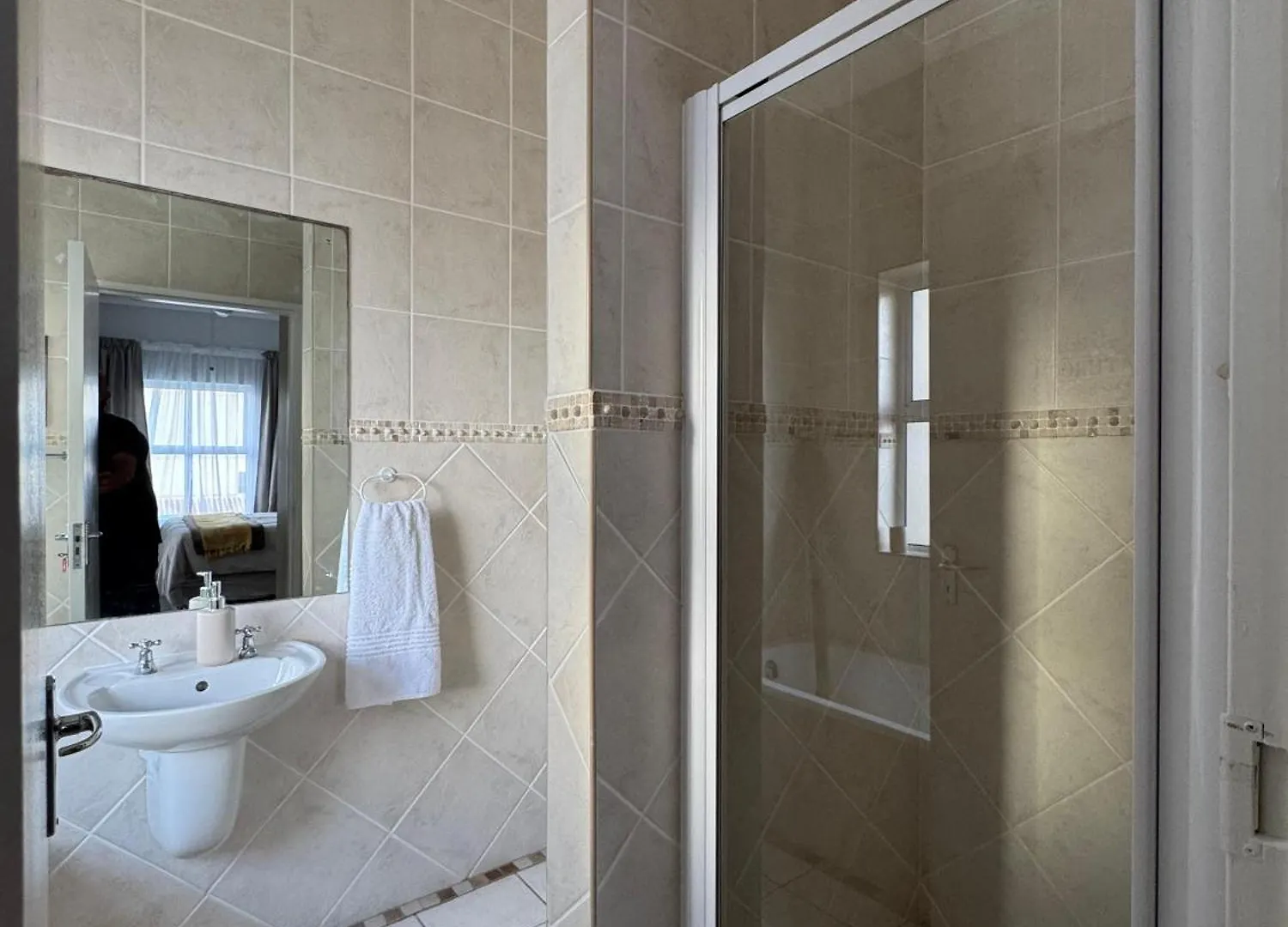 Unwind At Coral Bloubergstrand Apartment